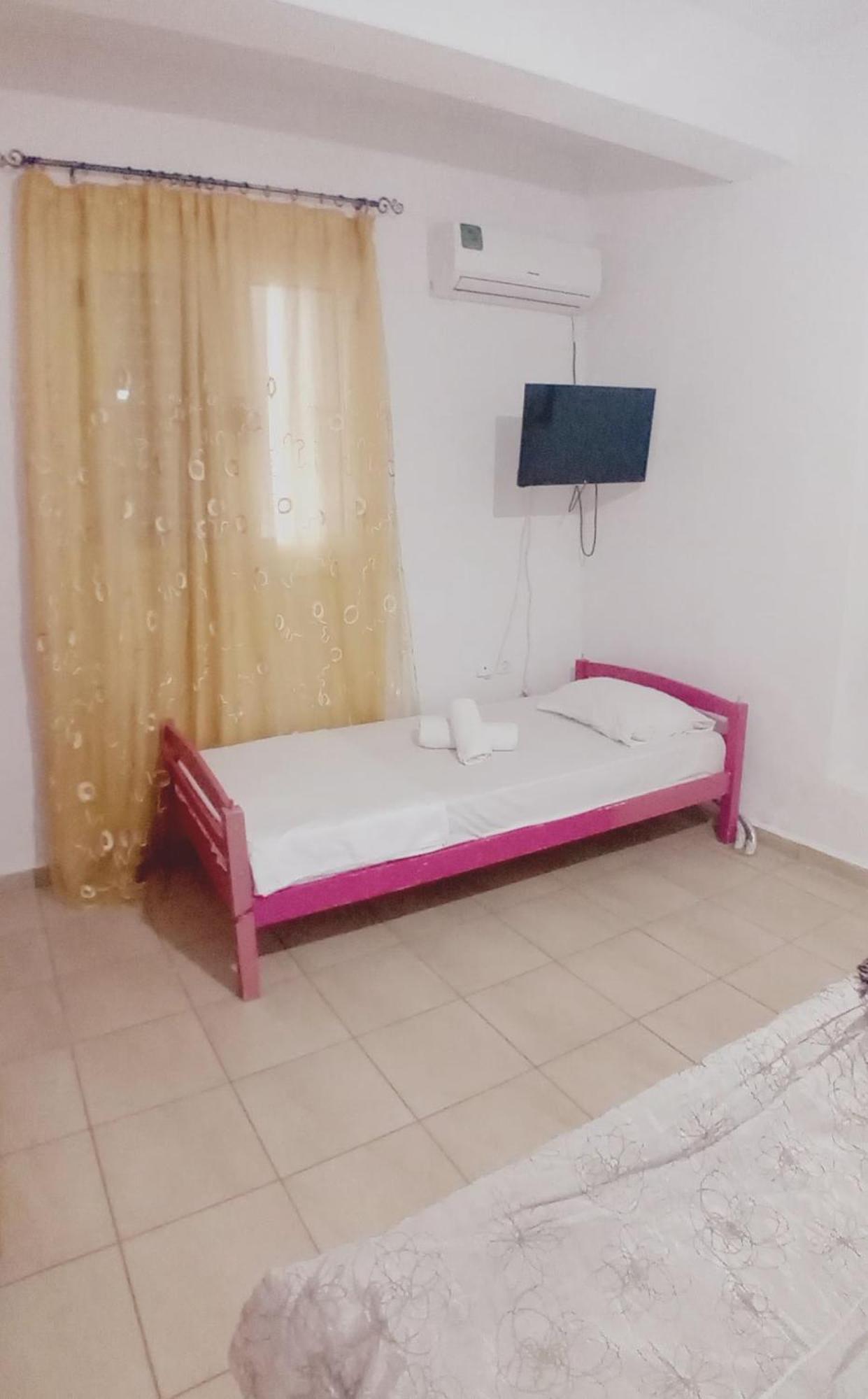 Mani Stevi Home Argilia Екстериор снимка